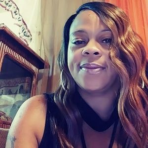 Meet your Posher, Gina